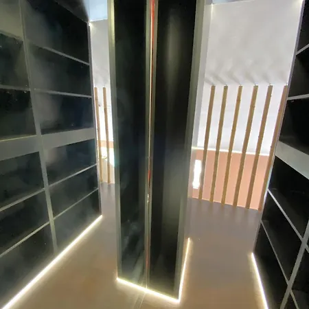 Апартаменты Marina Mezzanine Loft Виламура