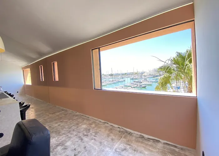 Marina Mezzanine Loft * Vilamoura