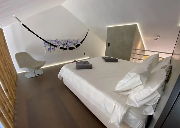 Marina Mezzanine Loft
