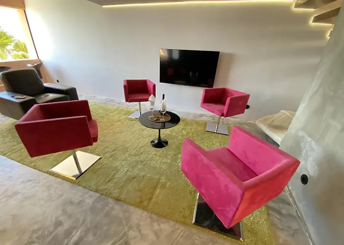 Marina Mezzanine Loft *